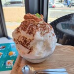 焼きたてチーズケーキのお店 アミーゴ - 横からの図