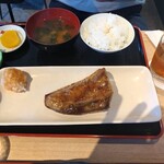 干物と日本酒のお店 yoshi-魚-tei - 