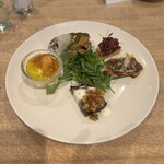 セイズファーム - プレート