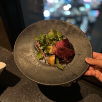 PRIME TOKYO 新宿野村ビル49F - ストリップロインのロティー 赤ワインソース