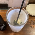 だれやめや - 宮崎特産「へべす」が入るホッピー