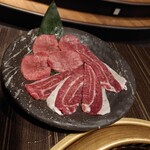 炭焼肉 石田屋。 - 