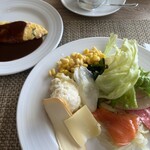 ラ・ティーダ - オムレツとサラダ