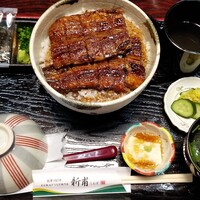 うなぎの新甫 - 上まぶし丼中詰