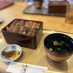 炭火焼うなぎ 南家 - 