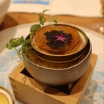 Grand Bleu Gamin - 枝豆ピューレに浮かぶ雨日のタルタルとキャビア
