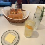 ウルフギャング・ステーキハウス 六本木 - パン