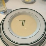 ウルフギャング・ステーキハウス 六本木 - じゃがいもの冷製スープ