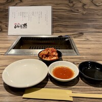 焼肉 ジャンボ はなれ - 白菜キムチ