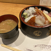 鮨政 西口店 - ちらし具の大盛り　1210円