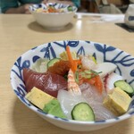 大漁すし - ばらちらし853円