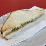 EAGLE - みそバターチャーシュー•トースト380円