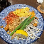 THAIFOOD DINING&BAR　マイペンライ 伏見店 - 
