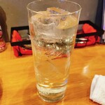 食堂バル スミカ - マドンナトニック (甘口ドイツワイン+トニック)