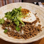 食堂バル スミカ - ガパオライス