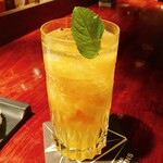 バー・バーンズ - カミさんはデコポンのジントニック