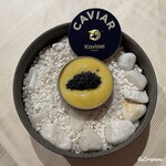 プチレストラン ブーケ・ド・フランス - キャビアのケースの中には生海胆に甘海老と玉蜀黍とキャビア