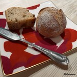 プチレストラン ブーケ・ド・フランス - バゲットとブール