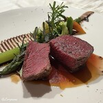 プチレストラン ブーケ・ド・フランス - 蝦夷鹿の雌のフィレ肉のロティ