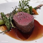 プチレストラン ブーケ・ド・フランス - 蝦夷鹿の雌のフィレ肉のロティ