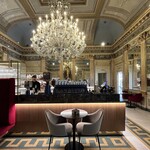 Ristorante SCAT_TO -  Caffè San Carlo (再登場)　Ristorante SCAT_TO と同じ椅子が使われている