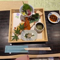 個室和食 肉割烹 吟次郎 品川駅前店 - 