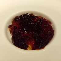 AKI NAGAO - 積丹の雲丹にオマールブルーのジュレとカリーフラワーのムース