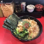 ラーメン 杉田家 千葉駅前店 - 