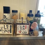 王道家直系 家系ラーメン がく - トッピング各種