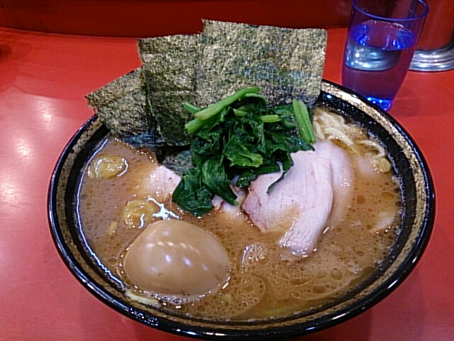 屋 ラーメン 吉村 家系ラーメンの総本山！横浜にある「吉村家」で至極の一杯を