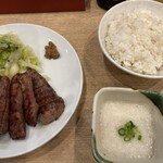 牛たん料理 閣 仙台大和町店 - 