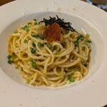 Brighton Cafe Bistro - 平日パスタ、サラダセット1760円　雲丹といくらの濃厚クリームパスタ