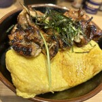 焼鳥のヒナタ - だし巻焼鳥丼（味噌汁付き）
920円