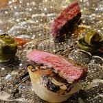 ル・ゴーシュ・セキ - 宮崎牛、タスマニアマスタード、万願寺唐辛子、淡路島の玉ねぎ