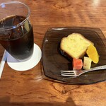 美湖楽禅 - レモンのパウンドケーキとアイスコーヒー