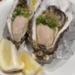 窯マチルダ - 生ガキ(748円)×2