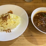 カリー＆ワイン ビストロべっぴん舎 - 