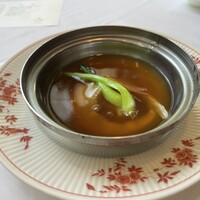 赤坂璃宮 赤坂本店 - 気仙沼産フカヒレの姿煮