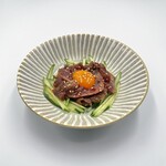るるぶキッチン - 美里オーストリッチファーム　ダチョウのユッケ