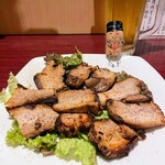 ど丼がぁドン - 炙りチャーシュー10枚