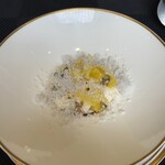 クイントカント - カッサータ。3種類のパイナップル(生&冷凍&ドライ)美味しい。ココナッツシャーベット