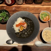 TexturA - 【麺飯】イカの墨煮とバターライス　1,650円