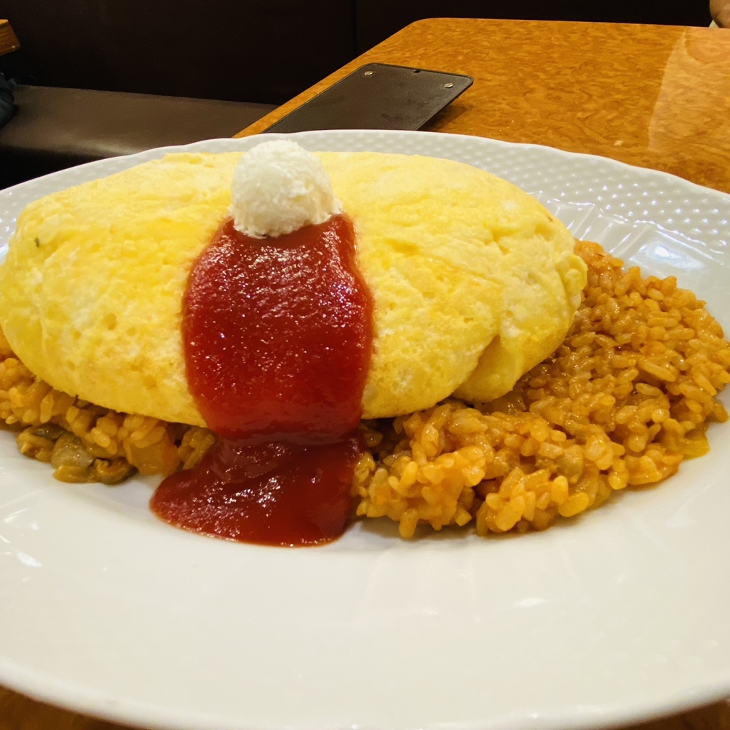 オムライスページ おはようございます✨ 想作料理Pages(パージュ)の chef.hideです