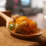 IZA - つぶ貝ととびっこのワンスプーンアップ