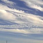 焼きもの家 慶 - 空が去年よりドラマチックになっているように感じるのは、気象条件ではなく自分の感覚が変わったからに違いない^_^