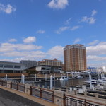 Mar Rosso - 海側からの外観：芦屋マリーナ