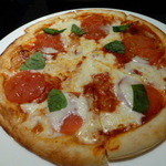 ビルボードライブ大阪 - ピザ、結構大きい