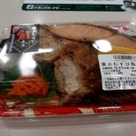 宮島サービスエリア（下り）スナックコーナー - 売店で購入　スナックコーナーでレンチンして朝御飯