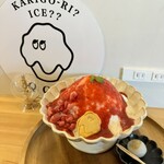 QQQ×UTA - 