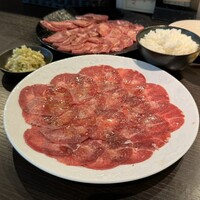 niku no OTO - 牛タン食べ放題(薄切りタン、厚切りタン、ライス、ネギ塩)